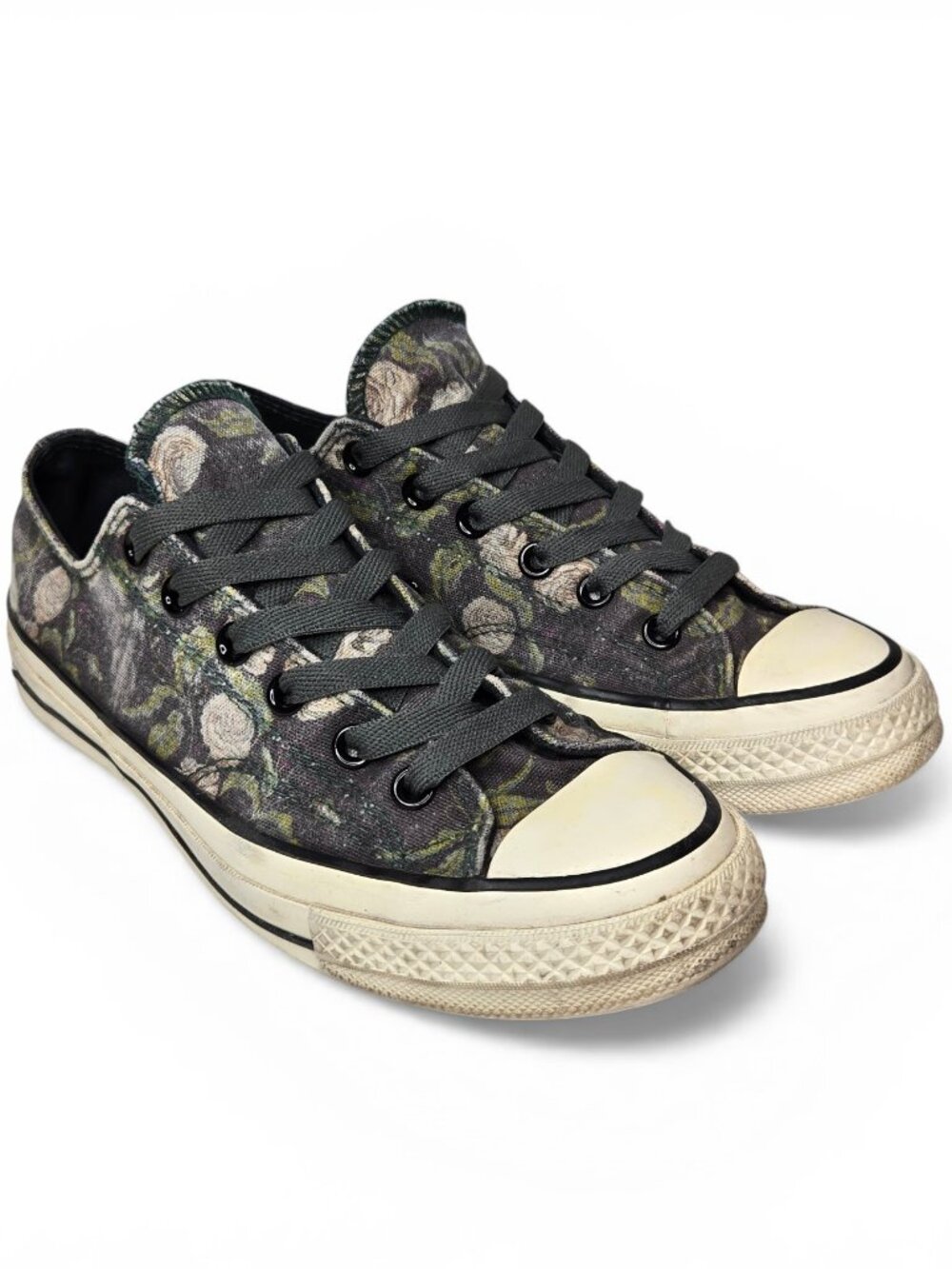 Converse Chuck Taylor All Star Faded Floral Canvas Low Top Sneakers Retro 9